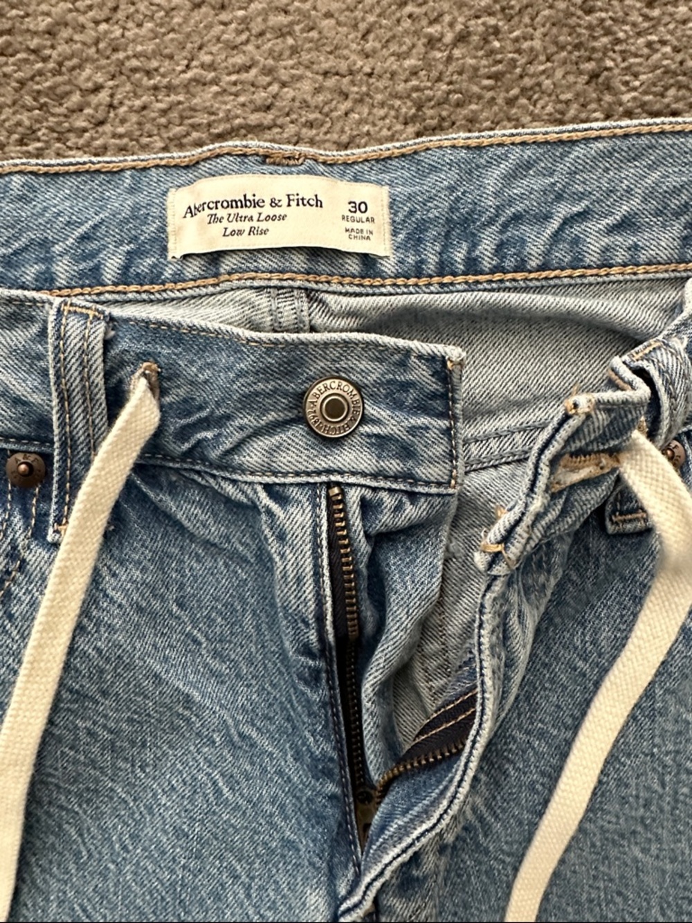 Ultra Loose low rise curve love jeans